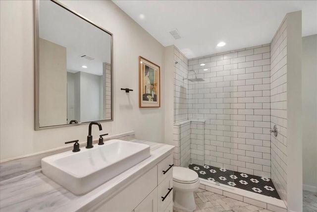 2116 Firestone Court, League City, TX 77573