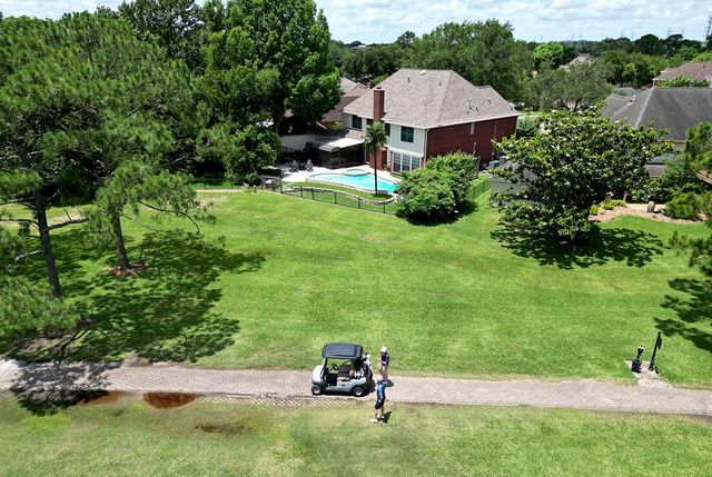 2116 Firestone Court, League City, TX 77573