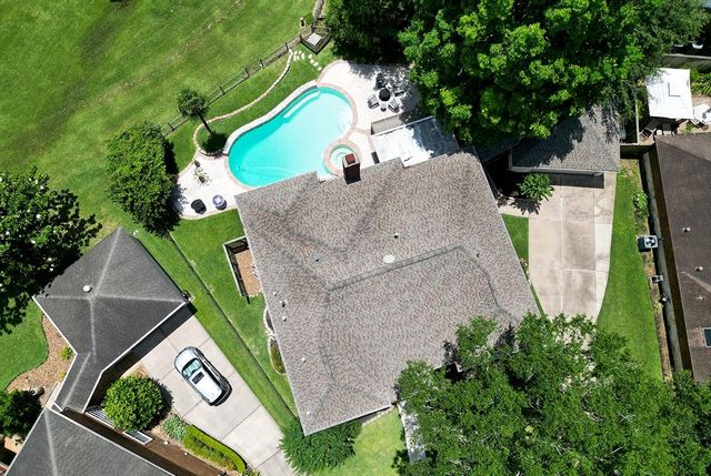 2116 Firestone Court, League City, TX 77573