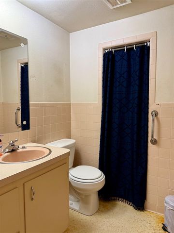 1905 W Ash, Duncan, OK 73533