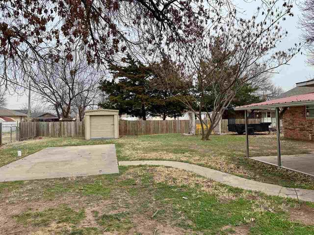 1905 W Ash, Duncan, OK 73533