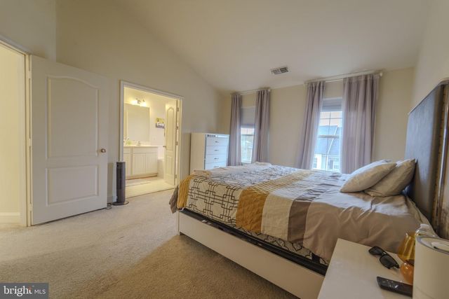 2505 BASIN VIEW LN, Woodbridge, VA 22191