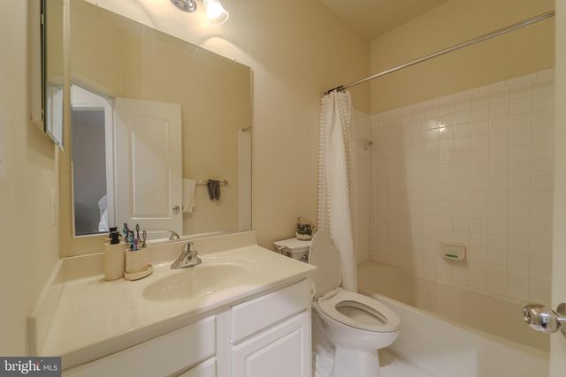 2505 BASIN VIEW LN, Woodbridge, VA 22191