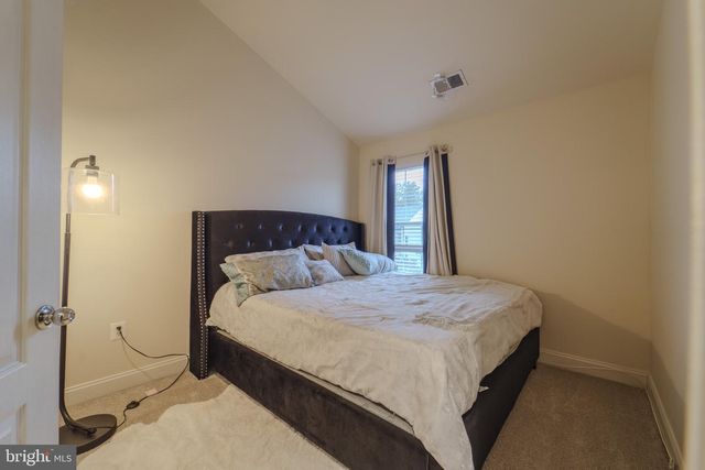 2505 BASIN VIEW LN, Woodbridge, VA 22191