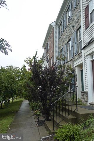 2505 BASIN VIEW LN, Woodbridge, VA 22191