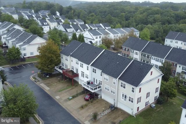 2505 BASIN VIEW LN, Woodbridge, VA 22191