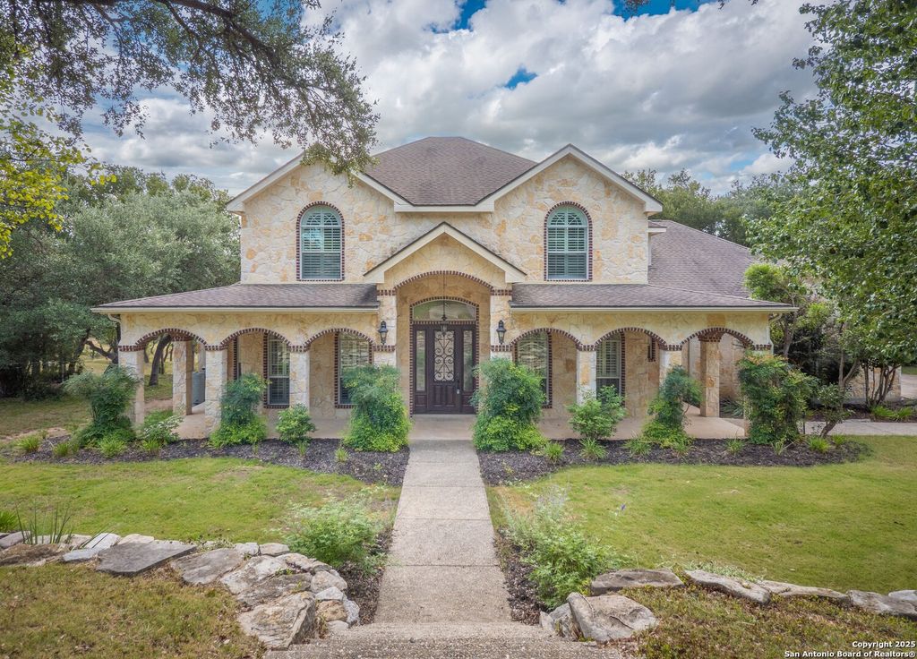 429 Fossil Hills Loop, Spring Branch, TX 78070