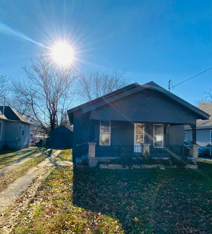 1448 E Florida Street, Springfield, MO 65803