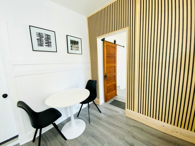 1448 E Florida Street, Springfield, MO 65803