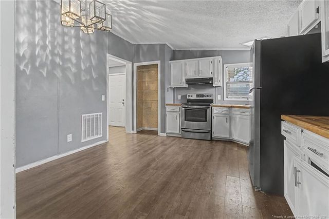 1512 Seabrook School Road, Fayetteville, NC 28312