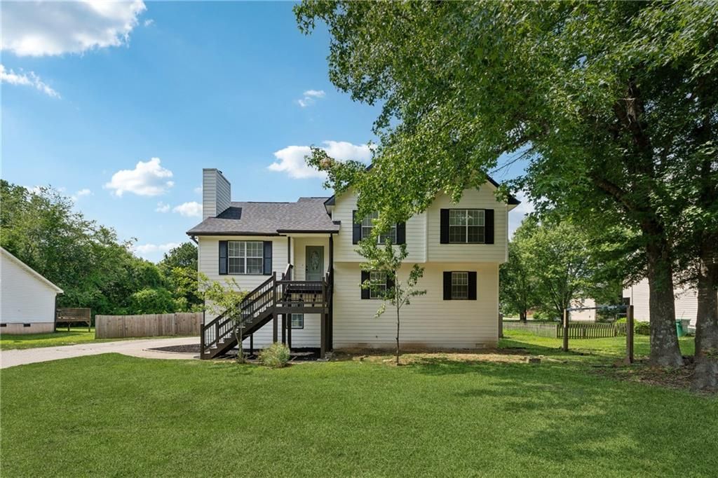 48 Bishop NW Road, Cartersville, GA 30121