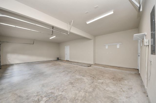 884 Road 660, Dayton, TX 77535