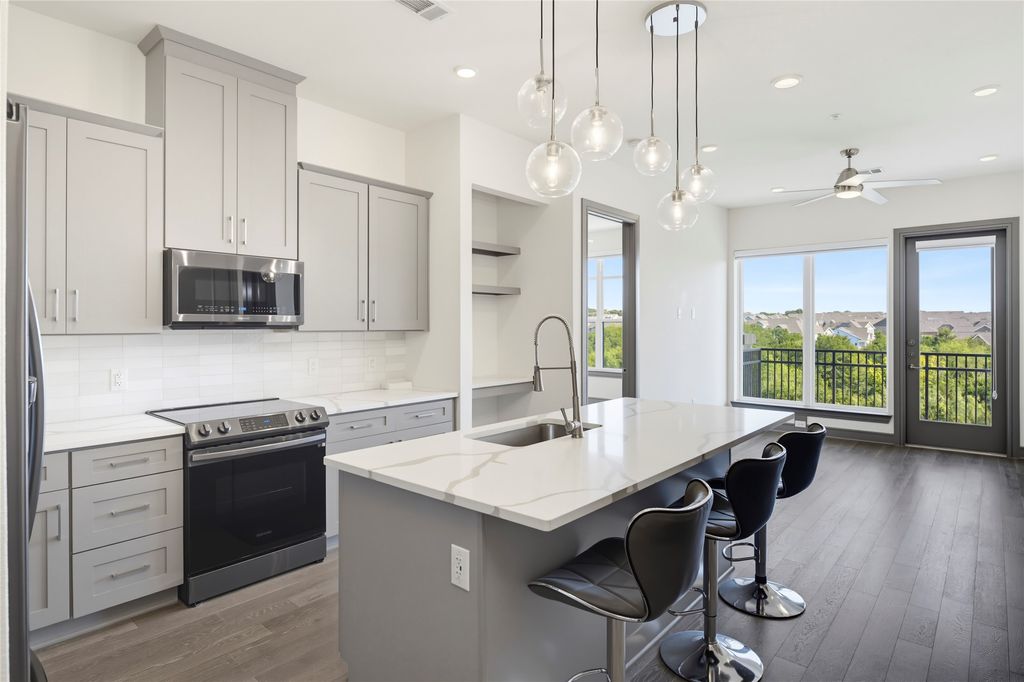 2700 Old Denton Road 3314, Carrollton, TX 75007