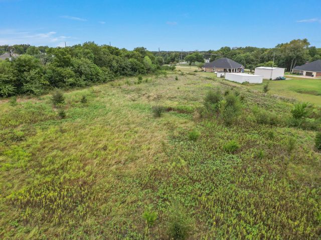 1061 Black Champ Road, Waxahachie, TX 75167