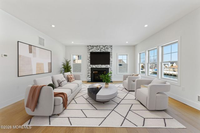 89 Club House Road, Brick, NJ 08723