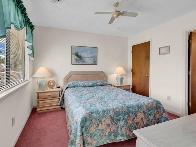 1107 N Waccamaw Dr., Garden City Beach, SC 29576