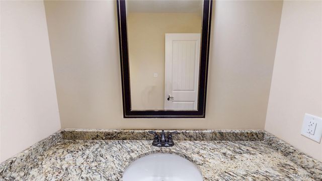 170 S CHARLESON Crossing, Pike Road, AL 36064