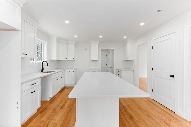 123 Center St, Raynham, MA 02767