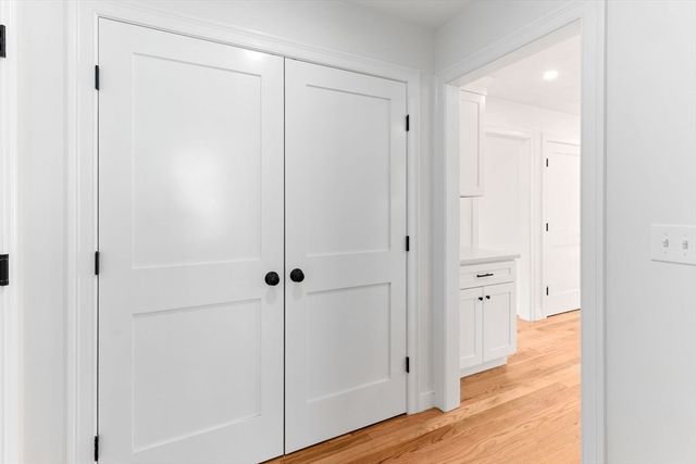 123 Center St, Raynham, MA 02767