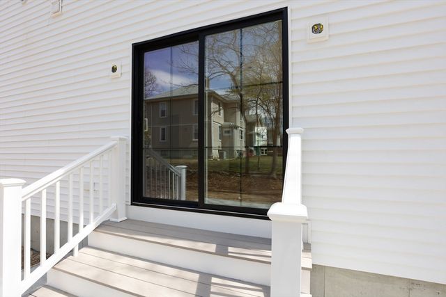 123 Center St, Raynham, MA 02767