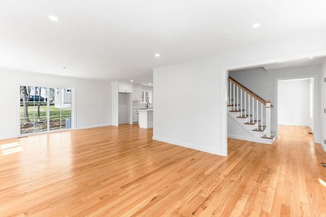 123 Center St, Raynham, MA 02767