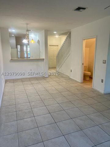 8382 SW 29th St 104, Miramar, FL 33025