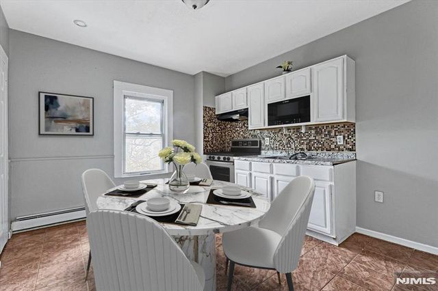 580 Hunterdon Street, Newark, NJ 07108
