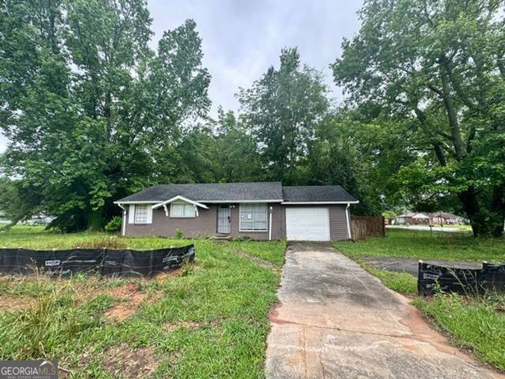 266 Valley Hill Road SE, Riverdale, GA 30274