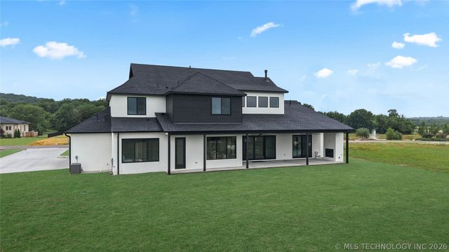 15227 S 27th East Avenue, Bixby, OK 74008