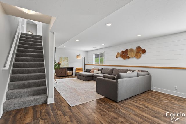 1520 Shenandoah Drive, Zeeland, MI 49464