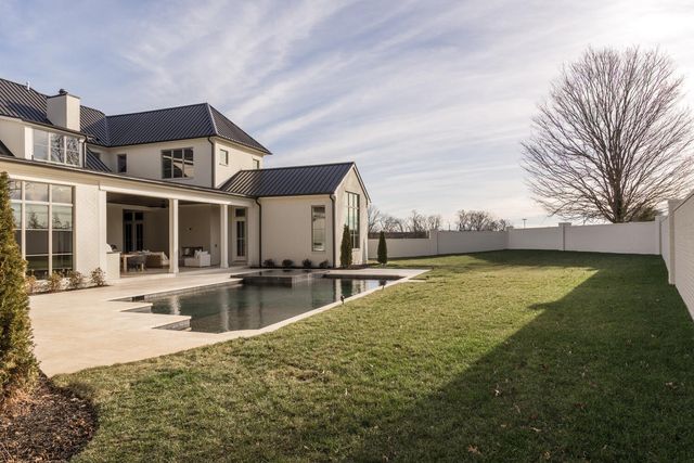 1109 McCall Ct, Brentwood, TN 37027