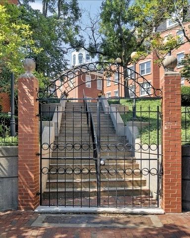 47 Harvard St A304, Boston, MA 02129