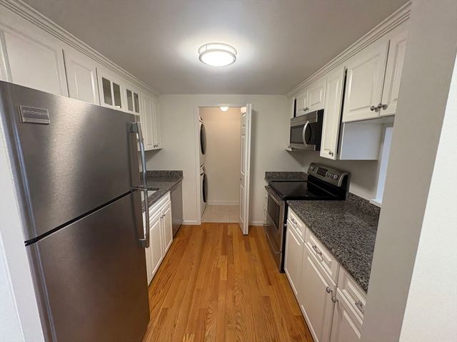 47 Harvard St A304, Boston, MA 02129