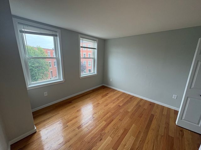 47 Harvard St A304, Boston, MA 02129