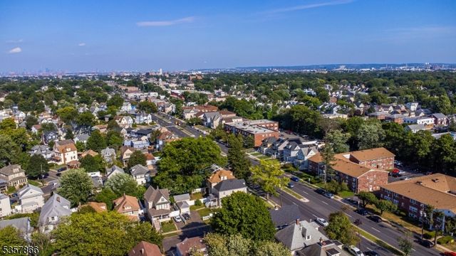 255 E Westfield Ave, Roselle Park Boro, NJ 07204