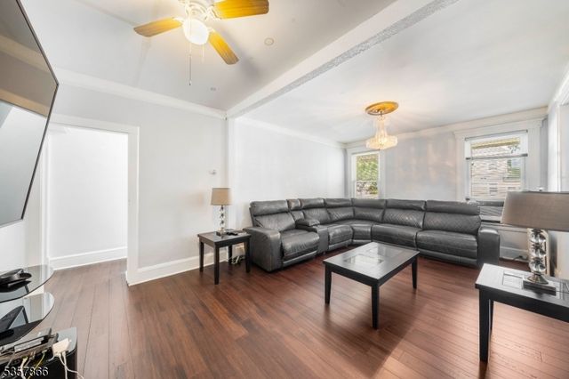 255 E Westfield Ave, Roselle Park Boro, NJ 07204