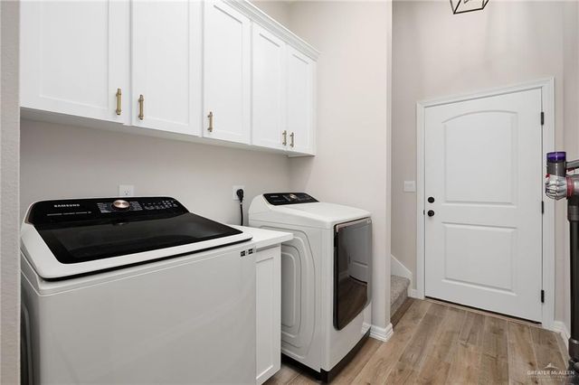 527 Hunter Drive, Alamo, TX 78516