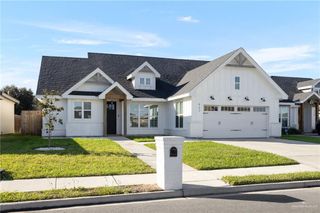 527 Hunter Drive, Alamo, TX 78516