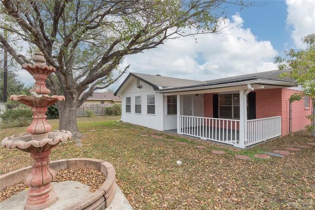 2504 Whitewing Avenue, Mcallen, TX 78501