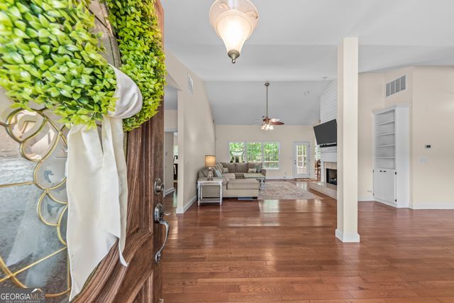 180 COOPER Road, Social Circle, GA 30025