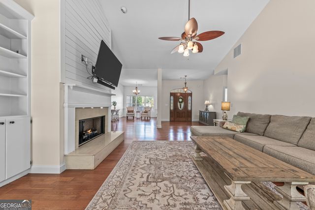 180 COOPER Road, Social Circle, GA 30025