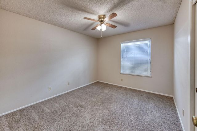 152 Karen Avenue, Clovis, CA 93612