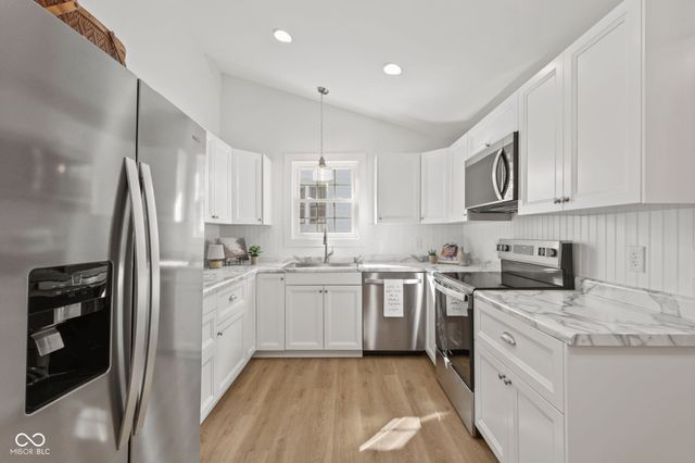 218 Walnut Street, Greenfield, IN 46140