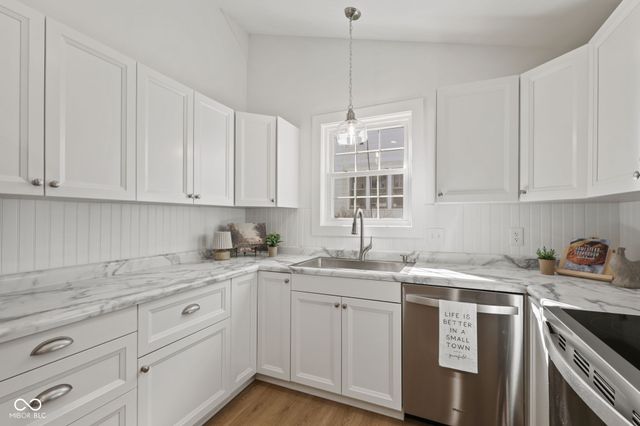 218 Walnut Street, Greenfield, IN 46140