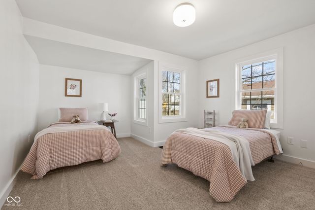 218 Walnut Street, Greenfield, IN 46140