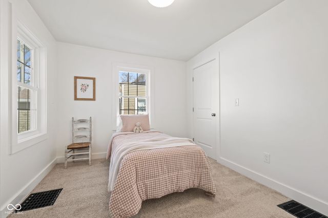 218 Walnut Street, Greenfield, IN 46140