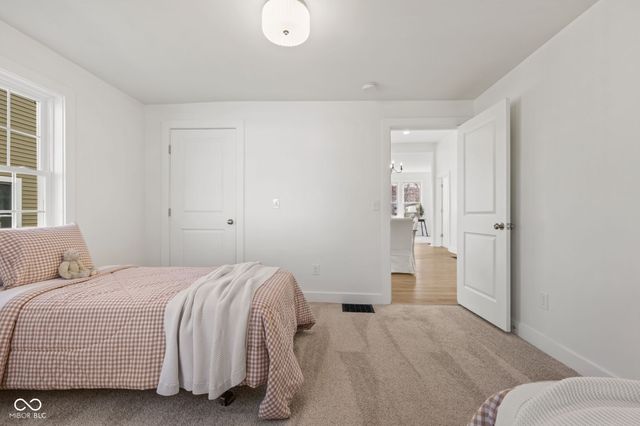 218 Walnut Street, Greenfield, IN 46140