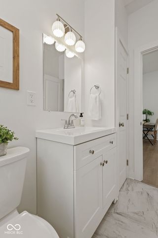 218 Walnut Street, Greenfield, IN 46140