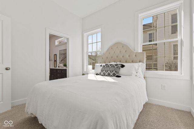 218 Walnut Street, Greenfield, IN 46140