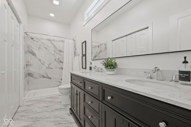 218 Walnut Street, Greenfield, IN 46140